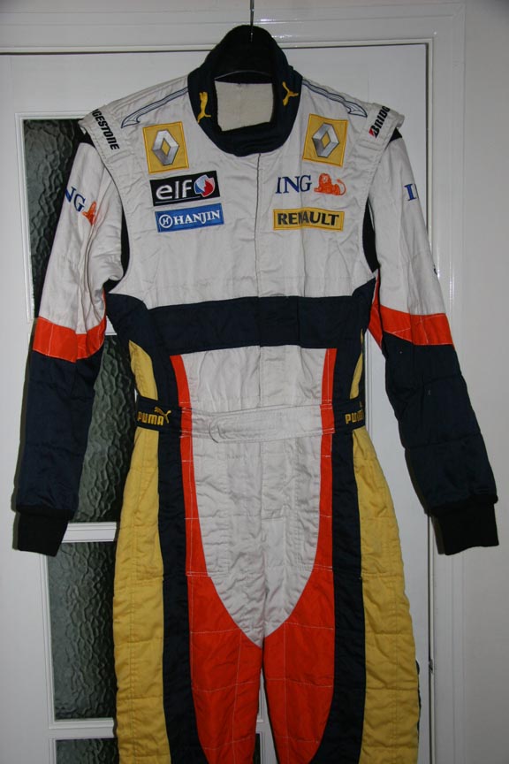 ルノーＦ１ 2007年 チーム支給品 PUMA製 ピットクルー用レーシングスーツ 56サイズ 前